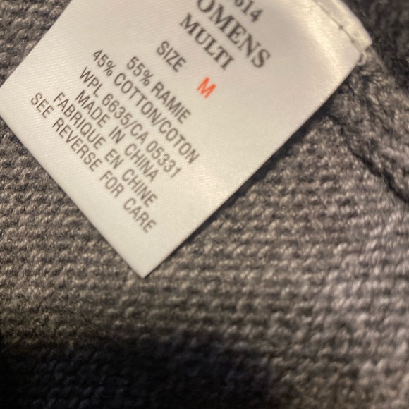 Woolrich Gray and Red Patterned Cardigan - Picture 4 of 7